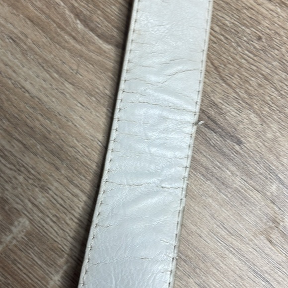Italian Style Collection White Leather Belt Silver Toned Buckle 40 As Is - Picture 8 of 11